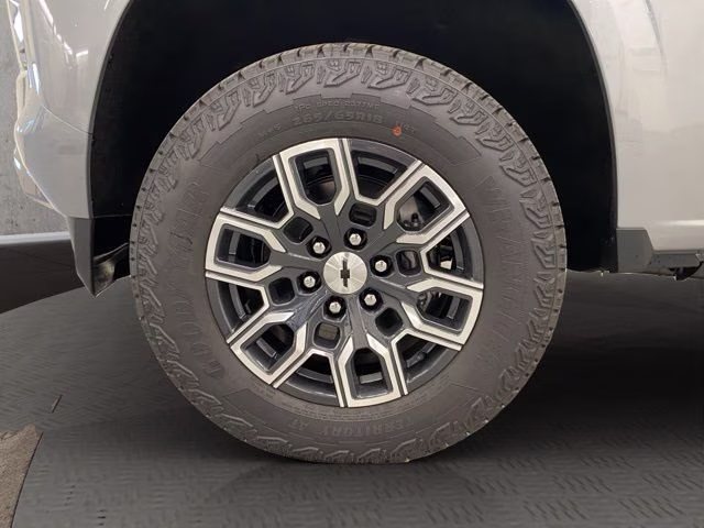 2026 Sterling Gray Metallic Chevrolet Colorado Z71 4X4 Truck