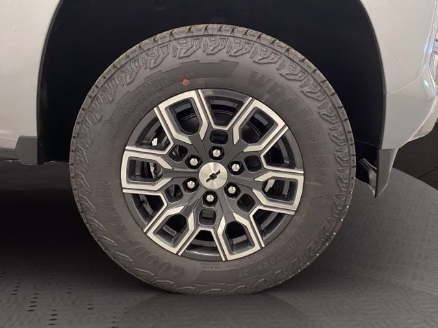 2026 Sterling Gray Metallic Chevrolet Colorado Z71 4X4 Truck