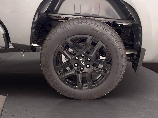 2026 Sterling Gray Metallic Chevrolet Silverado 1500 Custom 4X4 Truck