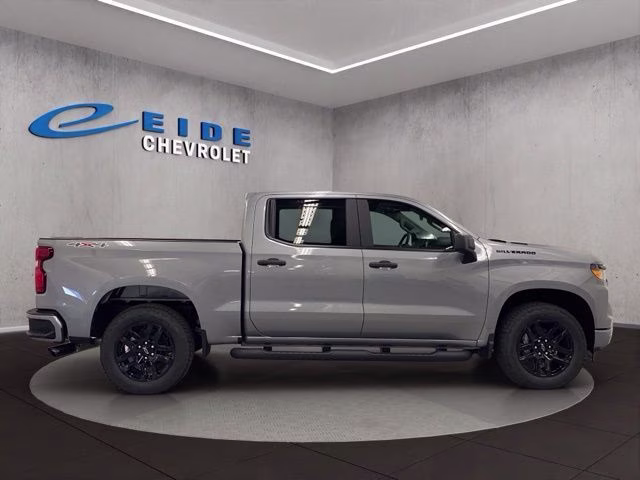 2026 Sterling Gray Metallic Chevrolet Silverado 1500 Custom 4X4 Truck