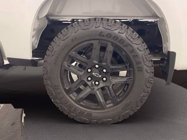 2026 Summit White Chevrolet Silverado 1500 Custom 4X4 Truck