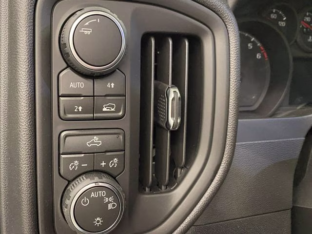 2026 Summit White Chevrolet Silverado 1500 Custom 4X4 Truck