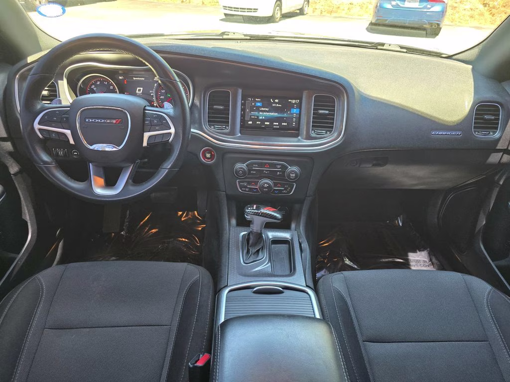 2018 Pitch Black Clearcoat Dodge Charger R/T RWD Sedan