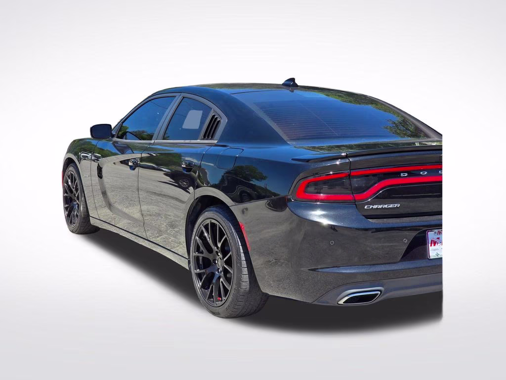2018 Pitch Black Clearcoat Dodge Charger R/T RWD Sedan