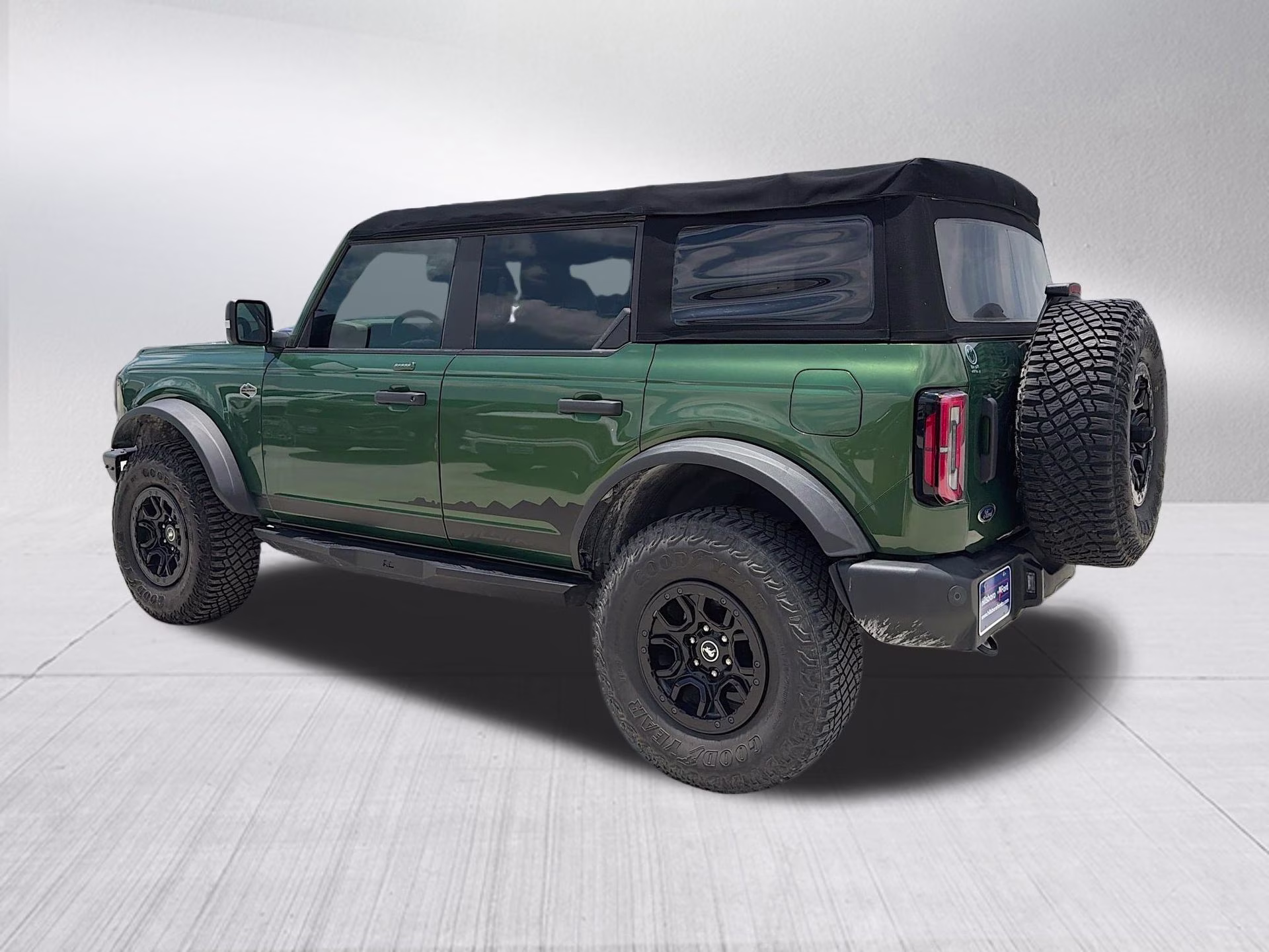 2022 Eruption Green Metallic Ford Bronco Wildtrak 4X4 SUV