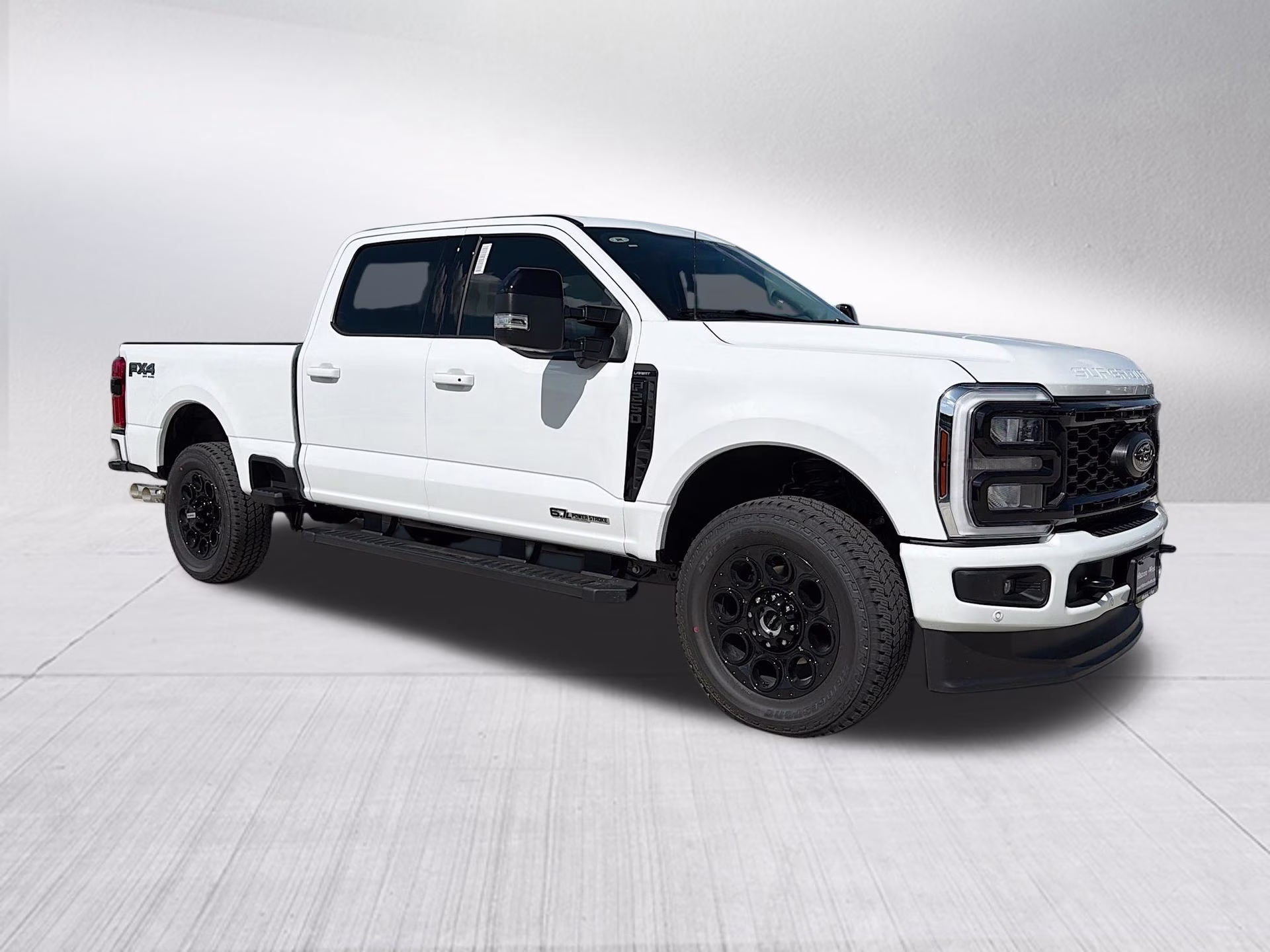 2026 Oxford White Ford Super Duty F-250 SRW Lariat 4X4 Truck