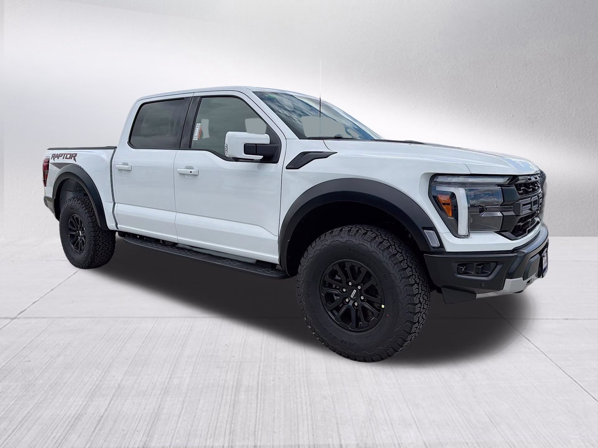 2026 Oxford White Ford F-150 Raptor 4X4 Truck