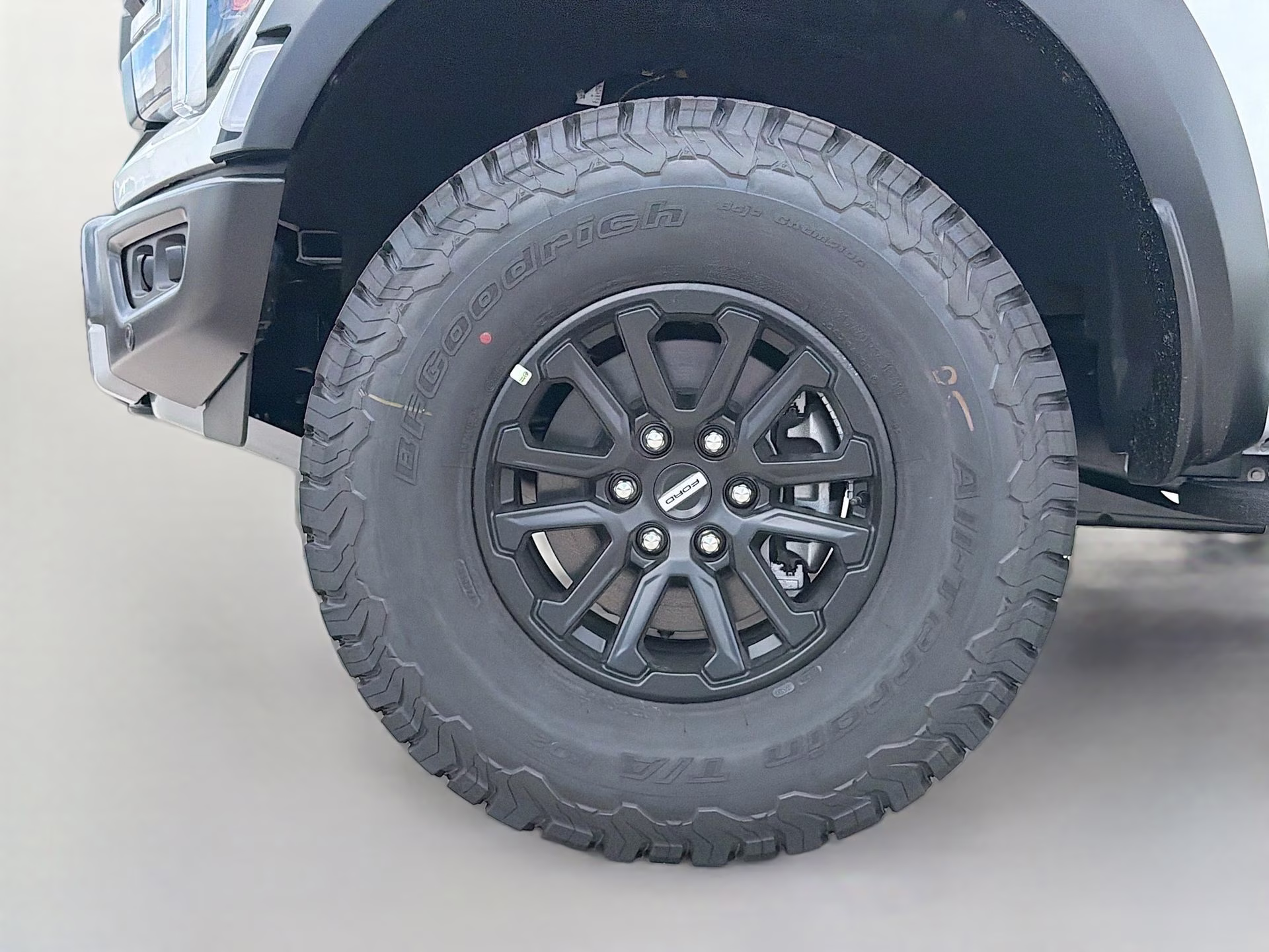 2026 Oxford White Ford F-150 Raptor 4X4 Truck