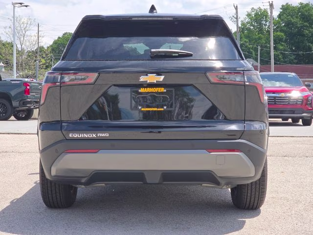 2026 Mosaic Black Metallic Chevrolet Equinox LT AWD SUV