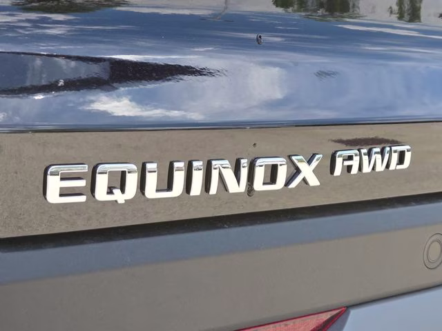 2026 Mosaic Black Metallic Chevrolet Equinox LT AWD SUV