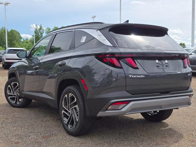 2026 Ecotronic Gray Hyundai Tucson SEL Plus AWD SUV