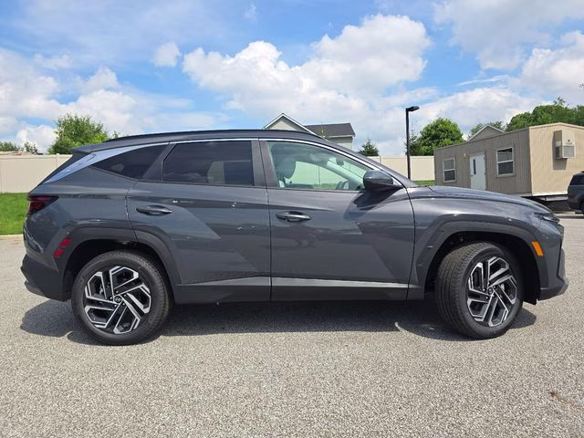 2026 Ecotronic Gray Hyundai Tucson SEL Plus AWD SUV