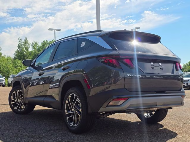 2026 Ecotronic Gray Hyundai Tucson SEL Plus AWD SUV