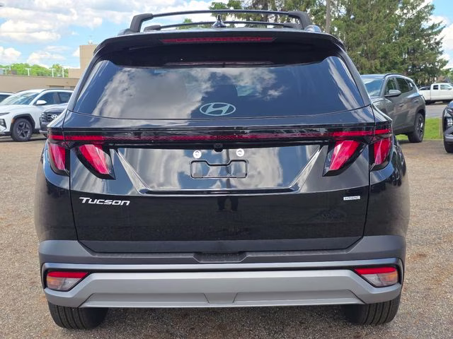 2026 Phantom Black Hyundai Tucson SEL AWD SUV