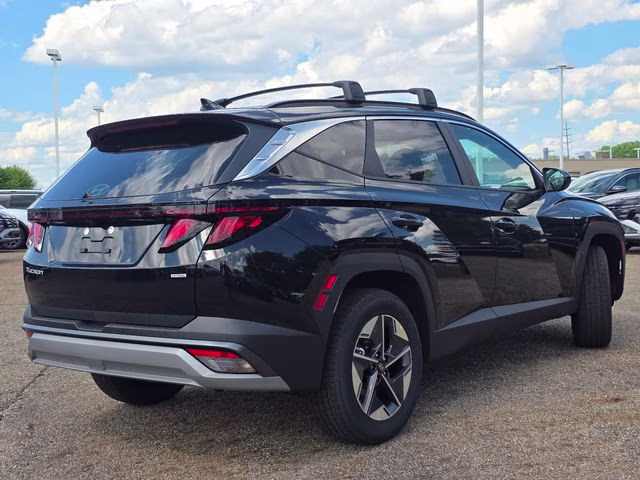 2026 Phantom Black Hyundai Tucson SEL AWD SUV