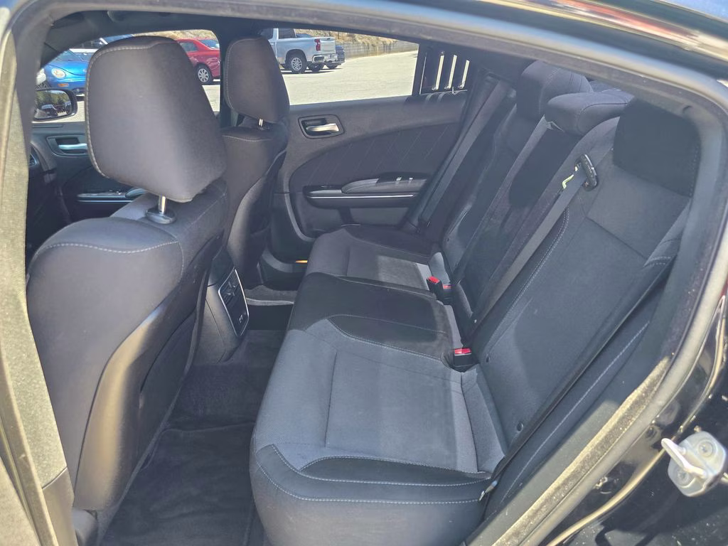 2018 Pitch Black Clearcoat Dodge Charger R/T RWD Sedan