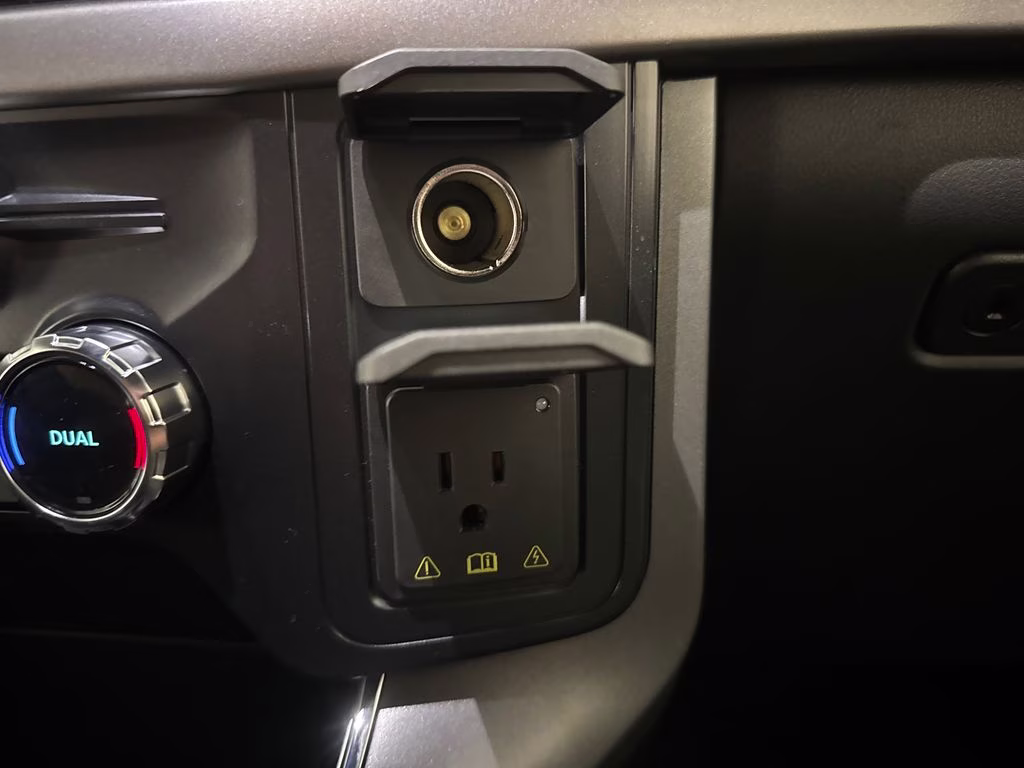2026 Oxford White Ford F-150 XLT RWD Truck
