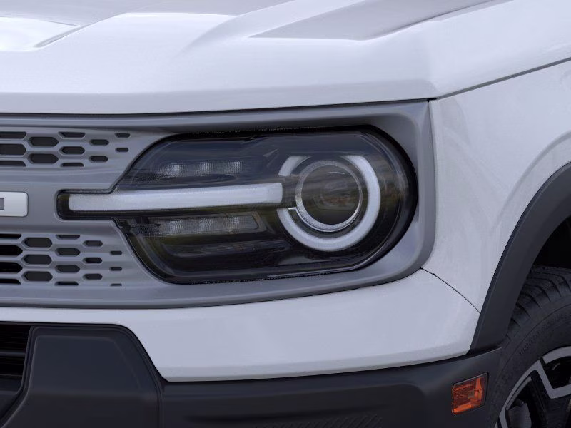 2026 White Metallic Ford Bronco Sport Outer Banks 4X4 SUV