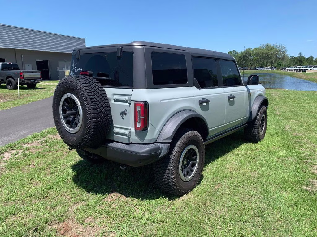 2022 Cactus Ford Bronco Badlands 4X4 SUV