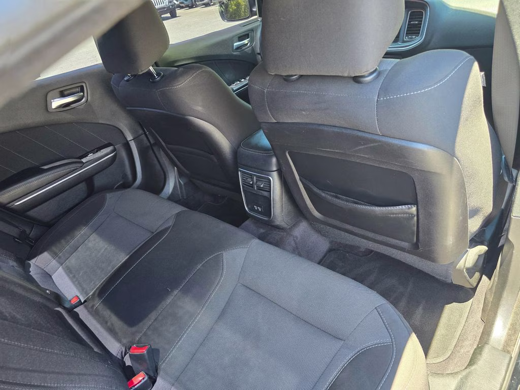 2018 Pitch Black Clearcoat Dodge Charger R/T RWD Sedan