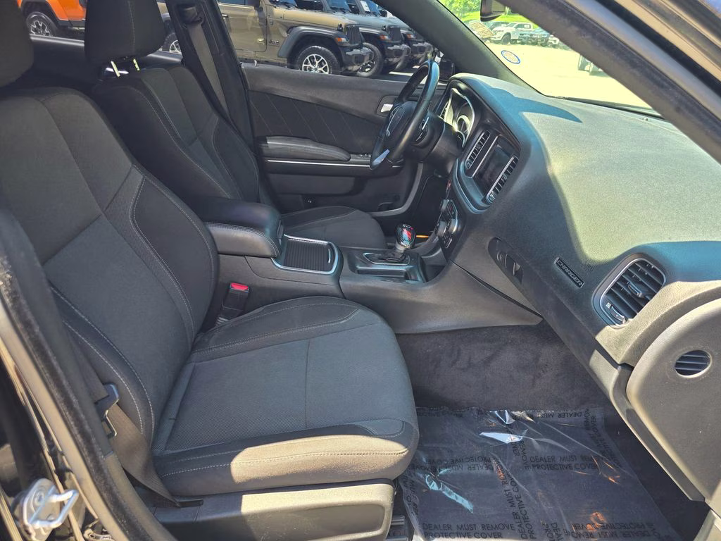 2018 Pitch Black Clearcoat Dodge Charger R/T RWD Sedan