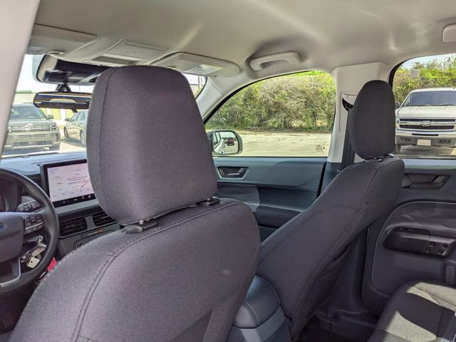 2026 Oxford White Ford Maverick XL FWD Truck