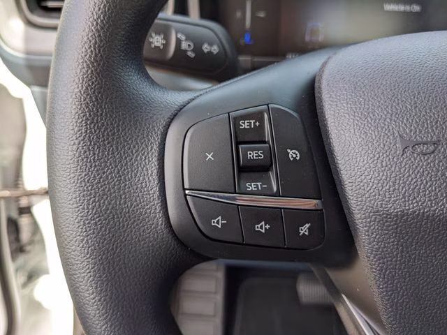 2026 Oxford White Ford Maverick XL FWD Truck