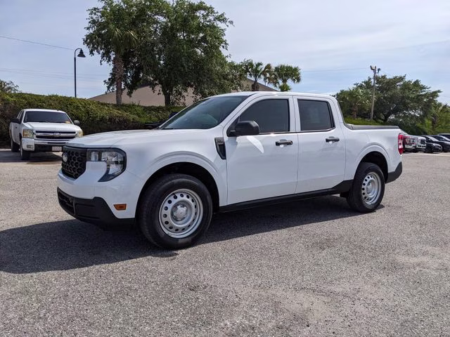 2026 Oxford White Ford Maverick XL FWD Truck