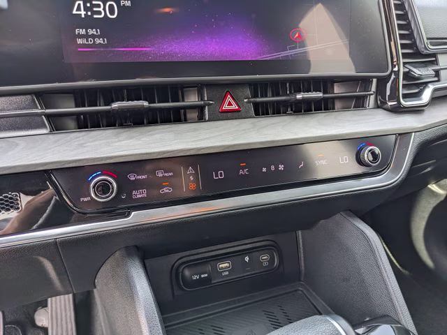 2023 Glacial White Pearl Kia Sportage X-Line AWD SUV