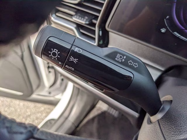 2023 Glacial White Pearl Kia Sportage X-Line AWD SUV