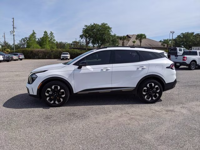 2023 Glacial White Pearl Kia Sportage X-Line AWD SUV