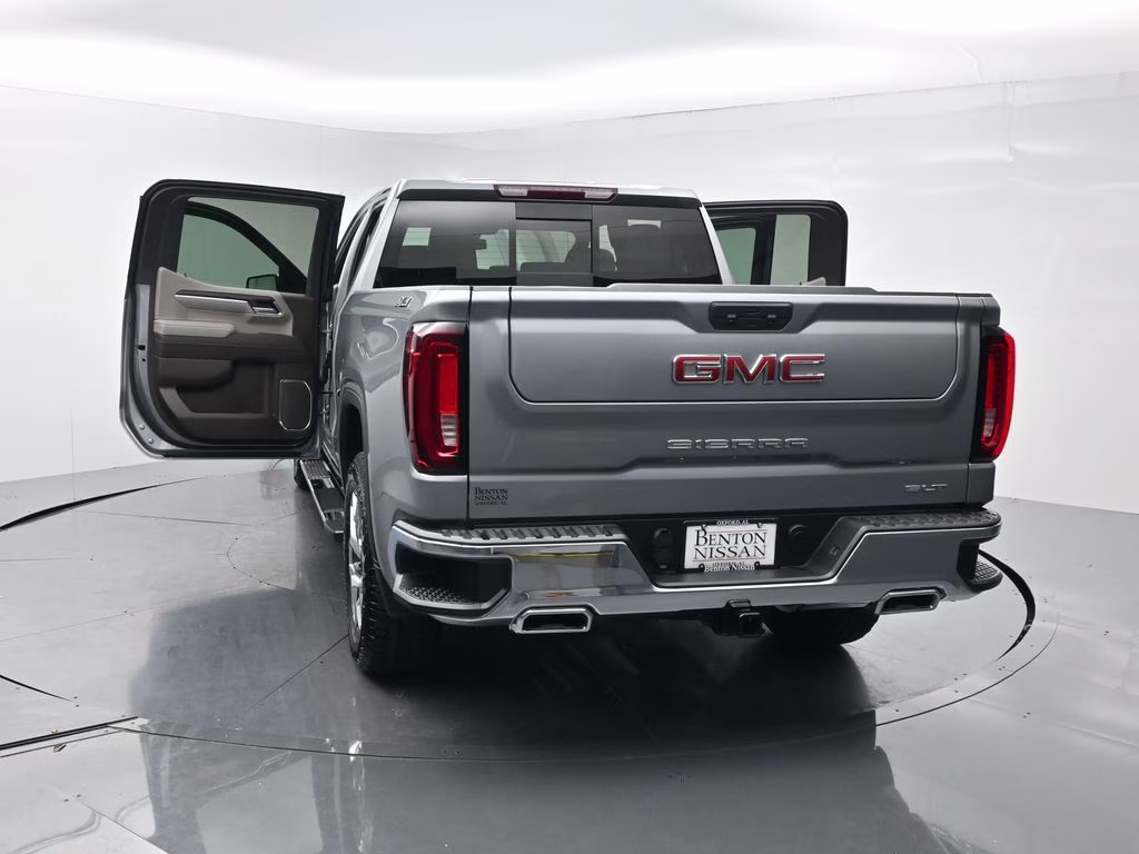 2025 Sterling Metallic GMC Sierra 1500 SLT 4X4 Truck