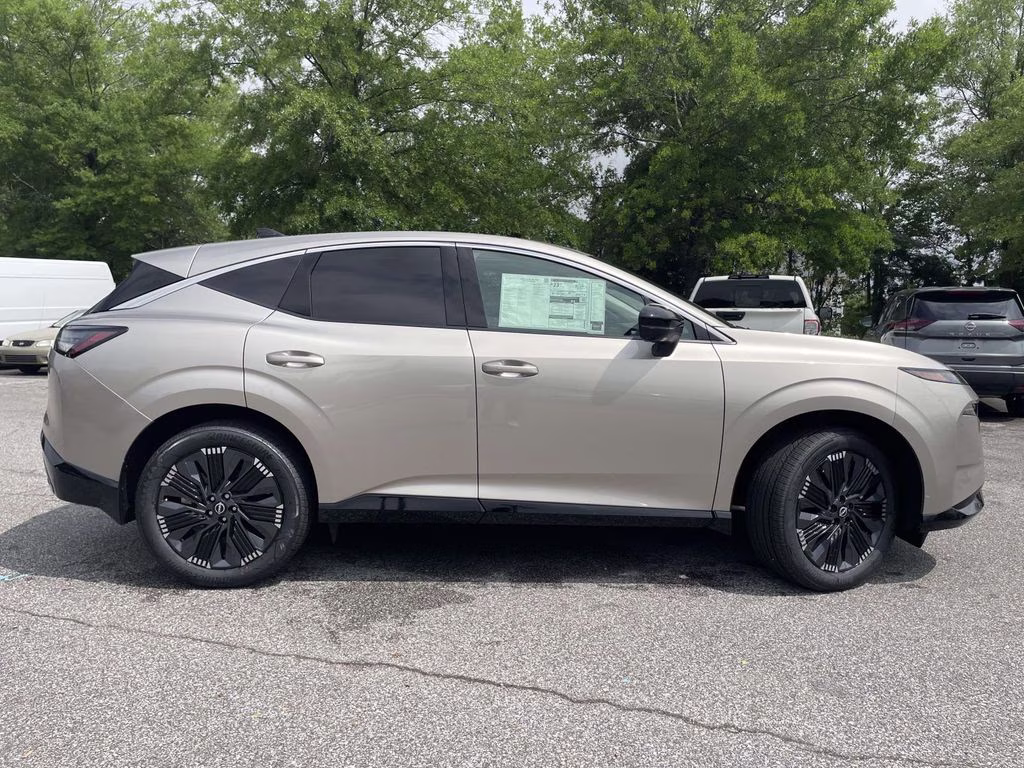 2026 Champagne Silver Metallic Nissan Murano Platinum AWD SUV