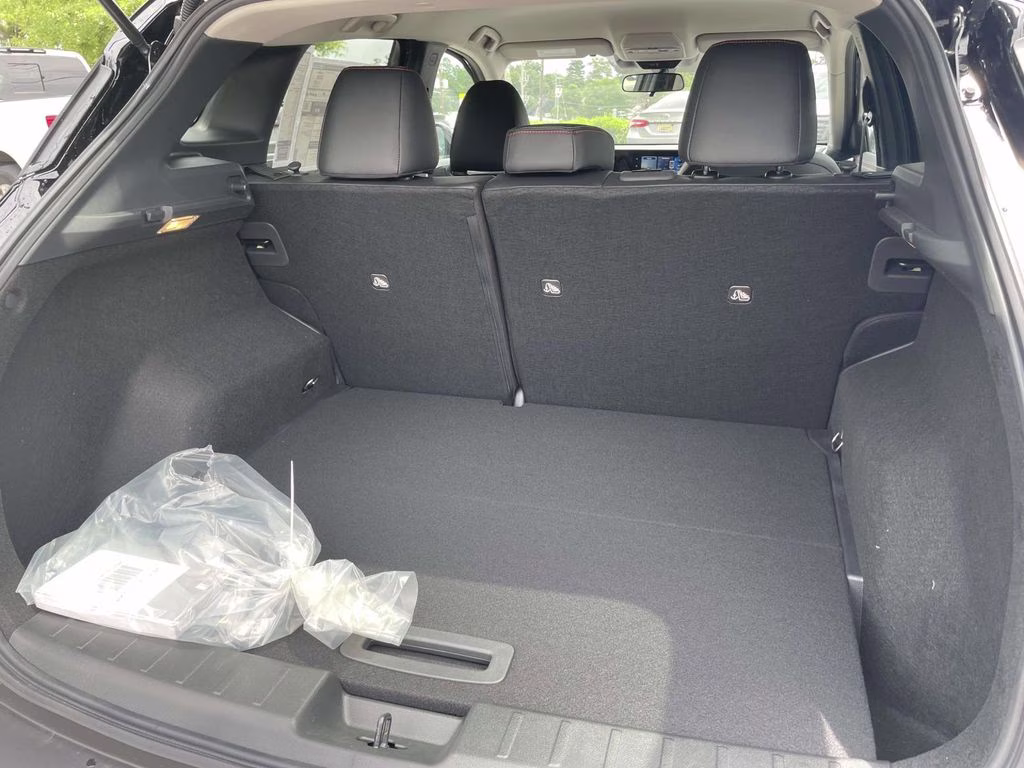 2026 Super Black Nissan Kicks SR FWD SUV