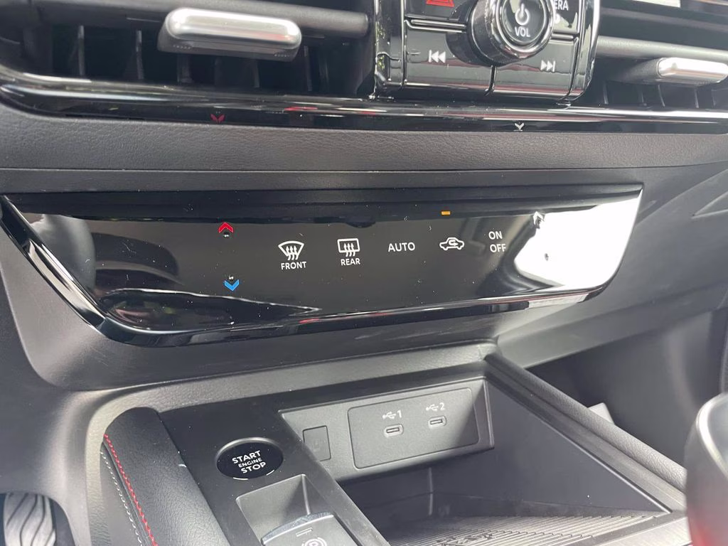 2026 Gun Metallic Nissan Kicks SR FWD SUV
