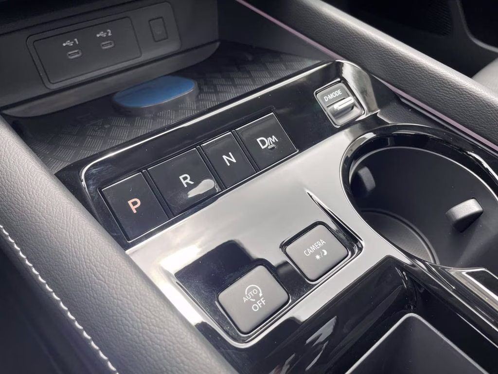 2026 Champagne Silver Metallic Nissan Murano Platinum AWD SUV