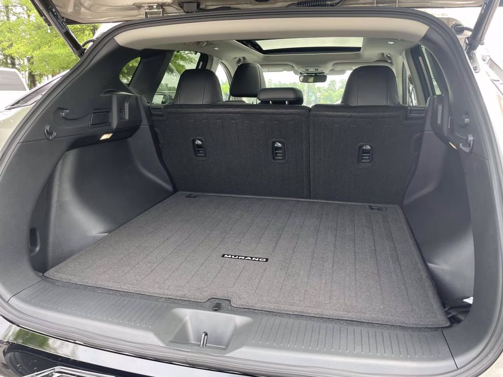 2026 Champagne Silver Metallic Nissan Murano Platinum AWD SUV