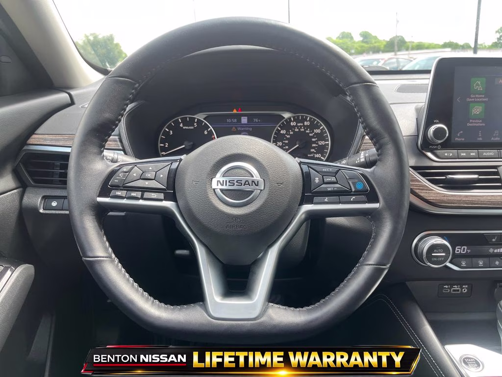 2021 Brilliant Silver Metallic Nissan Altima 2.5 SL FWD Sedan
