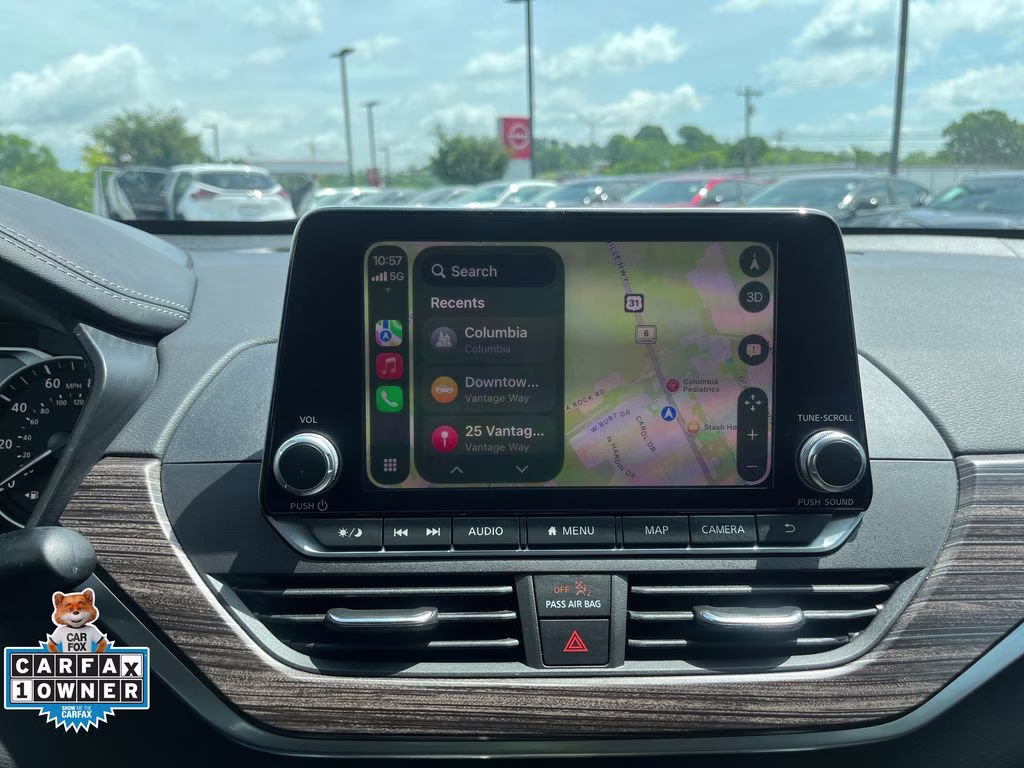 2021 Brilliant Silver Metallic Nissan Altima 2.5 SL FWD Sedan