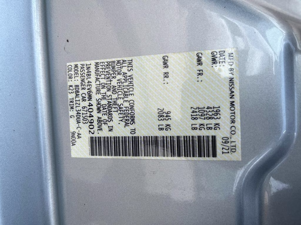 2021 Brilliant Silver Metallic Nissan Altima 2.5 SL FWD Sedan