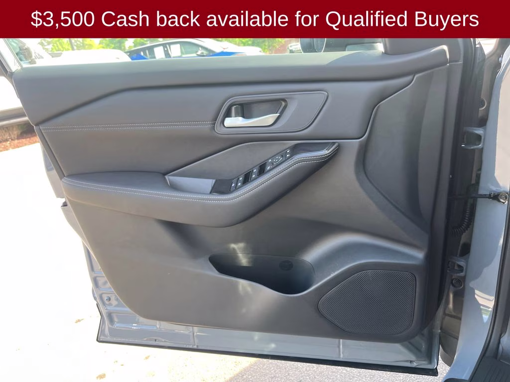 2026 Boulder Gray Pearl Nissan Rogue Dark Armor FWD SUV