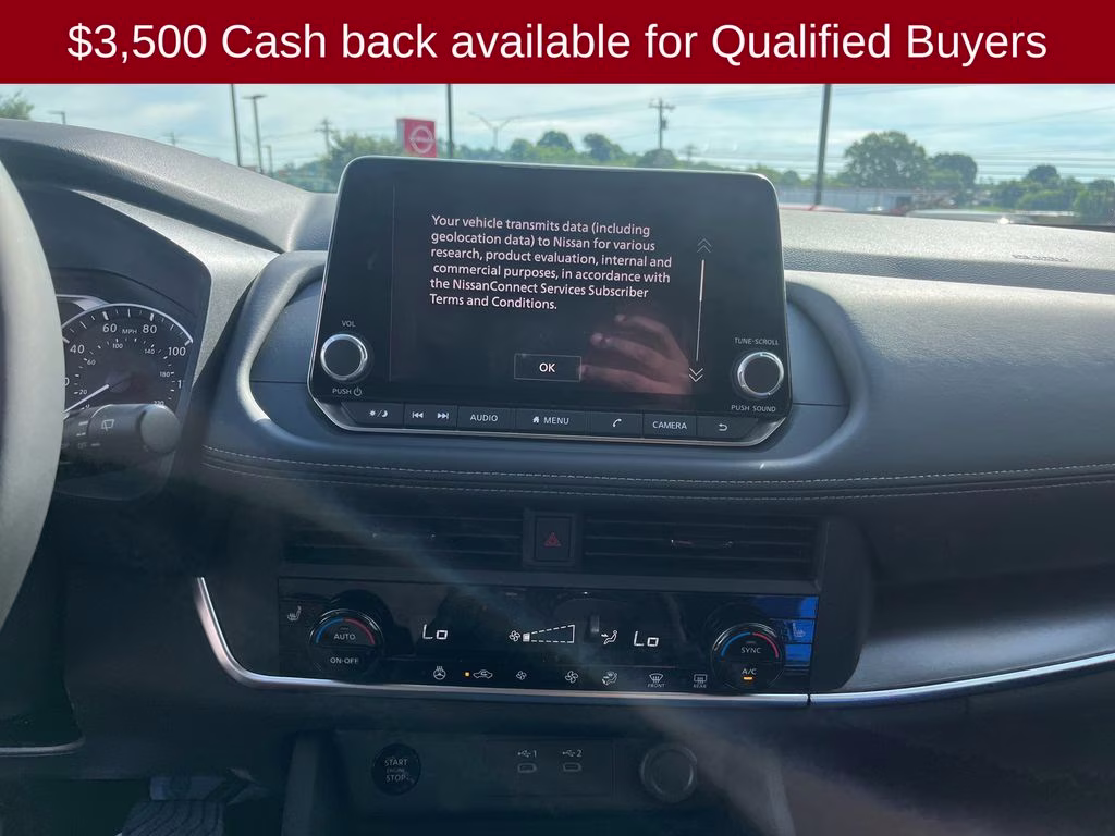 2026 Boulder Gray Pearl Nissan Rogue Dark Armor FWD SUV