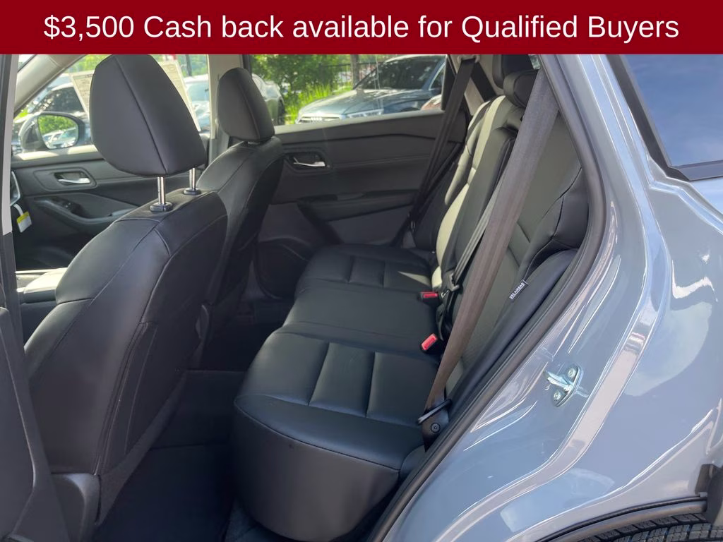 2026 Boulder Gray Pearl Nissan Rogue Dark Armor FWD SUV