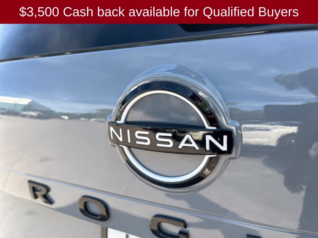 2026 Boulder Gray Pearl Nissan Rogue Dark Armor FWD SUV