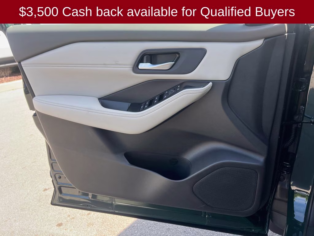 2026 Obsidian Green Nissan Rogue Dark Armor FWD SUV