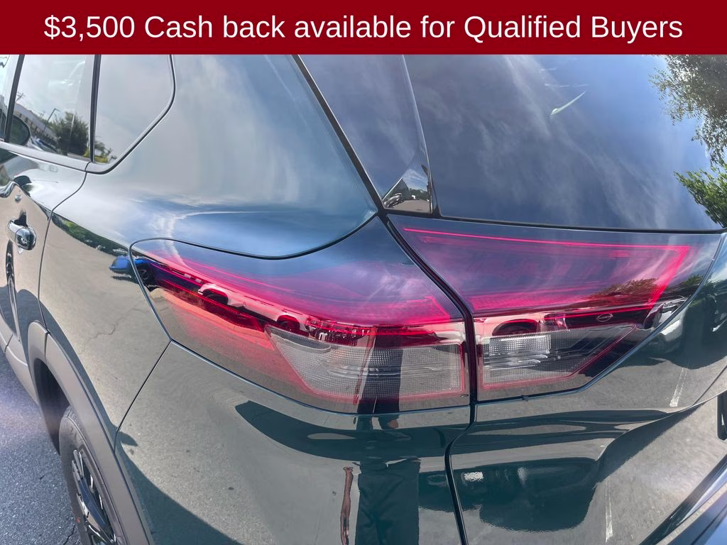 2026 Obsidian Green Nissan Rogue Dark Armor FWD SUV