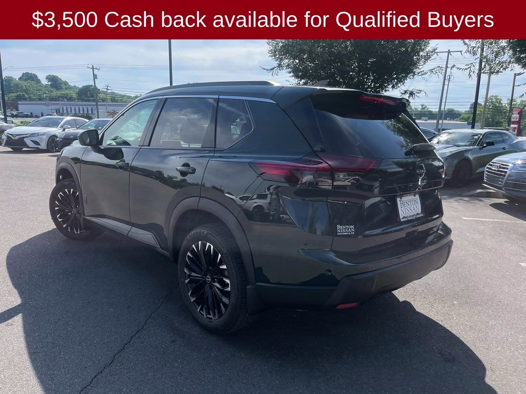 2026 Obsidian Green Nissan Rogue Dark Armor FWD SUV