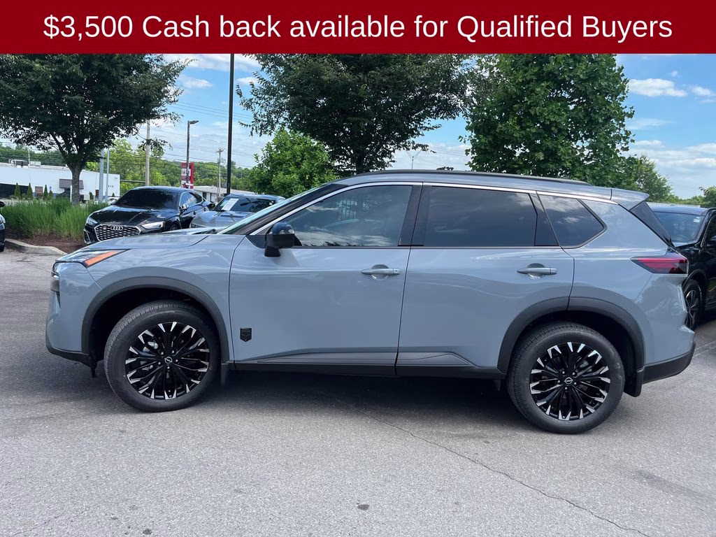 2026 Boulder Gray Pearl Nissan Rogue Dark Armor FWD SUV