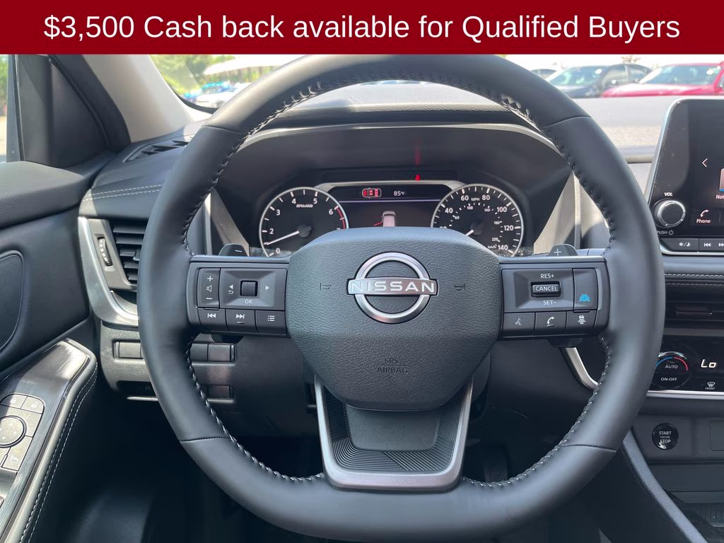 2026 Everest White Pearl Tricoat Nissan Rogue SV FWD SUV