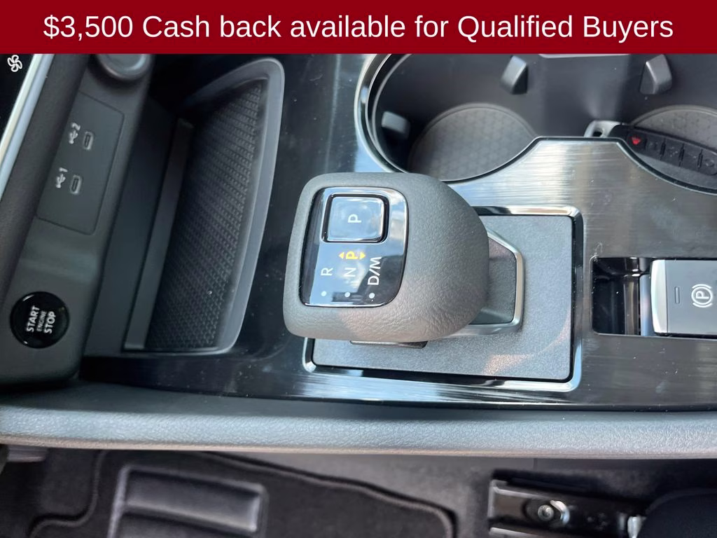 2026 Everest White Pearl Tricoat Nissan Rogue SV FWD SUV